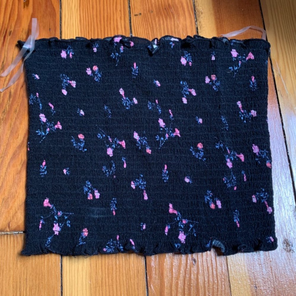 Size S Floral Tube Top